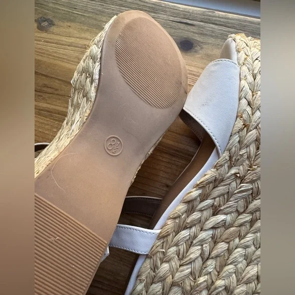 Universal Thread Espadrille Wedge Sandals 8.5 Neutral Ankle Strap Summer Shoes - Picture 5 of 7